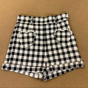Collectif vintage inspired black gingham shorts UK 14 US large